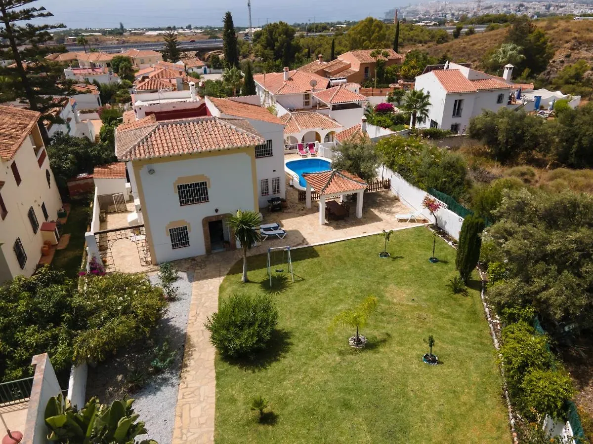Villa With Private Pool & Large Private Garden Nerja