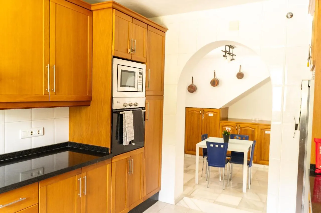 Villa With Private Pool & Large Private Garden Nerja