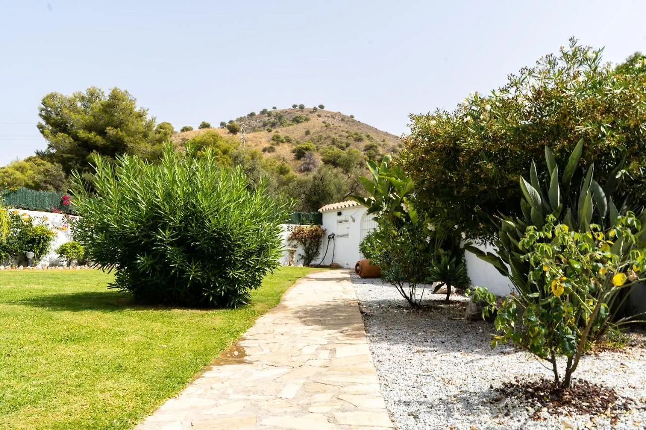 Villa With Private Pool & Large Private Garden Nerja