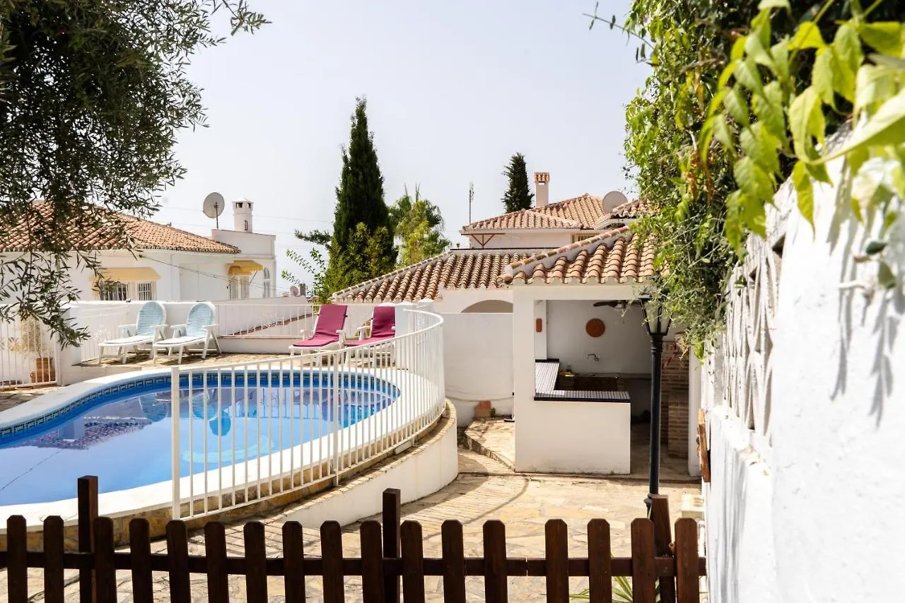 Villa With Private Pool & Large Private Garden Nerja