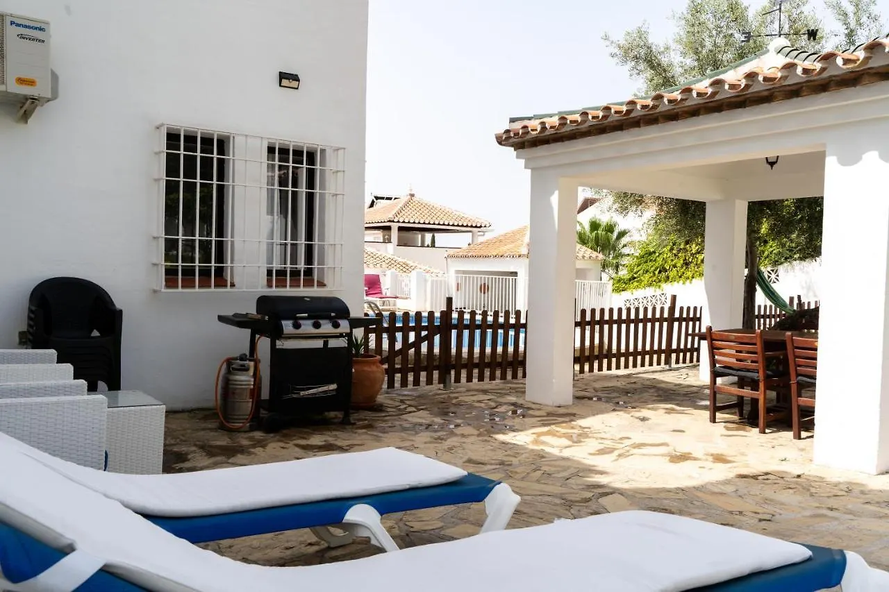 Villa With Private Pool & Large Private Garden Nerja